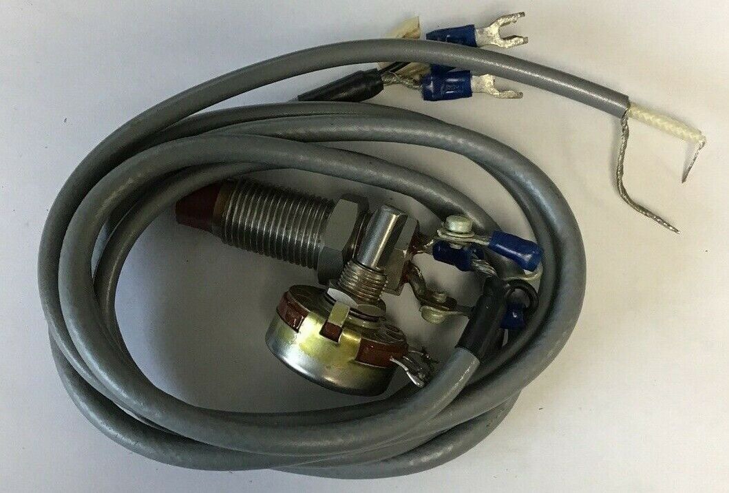 LICON SWITCH COMPONENTS 70-7016 W/ RELAYS 27390