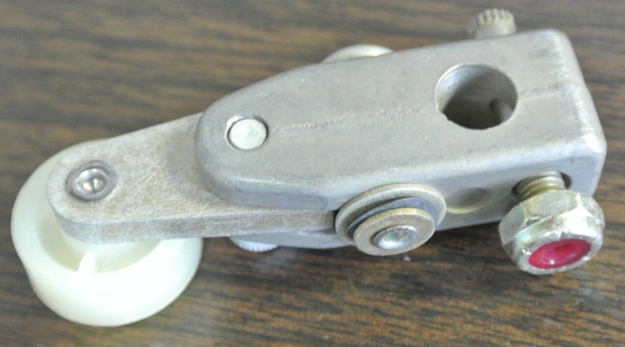 ALLEN-BRADLEY 802T-W6C OPERATING LEVER / ROLLER ARM NEW SURPLUS