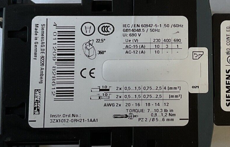 SIEMENS 3RH2140-1BB40 CONTACTOR W/33R2911-1GA40 AUX CONTACT 50/60HZ