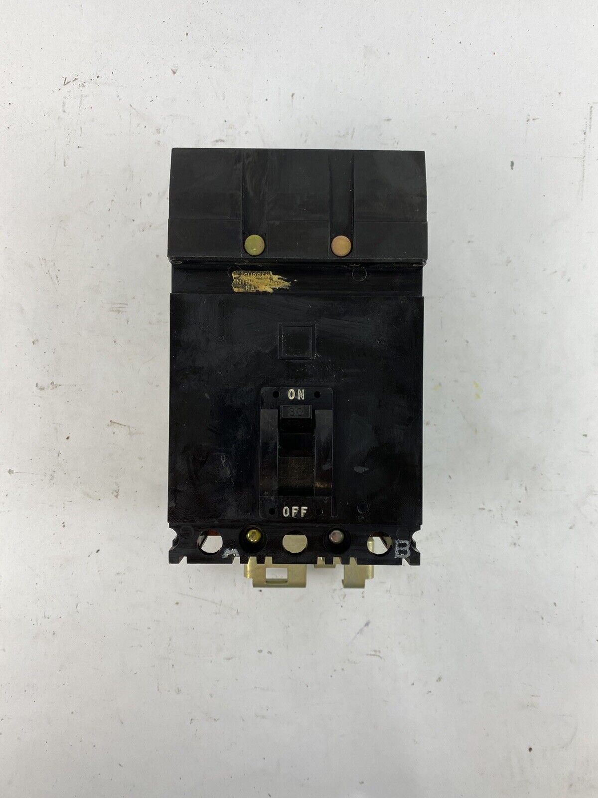 Square D FA-24030-AB 2 Pole 30A 480VAC Circuit Breaker