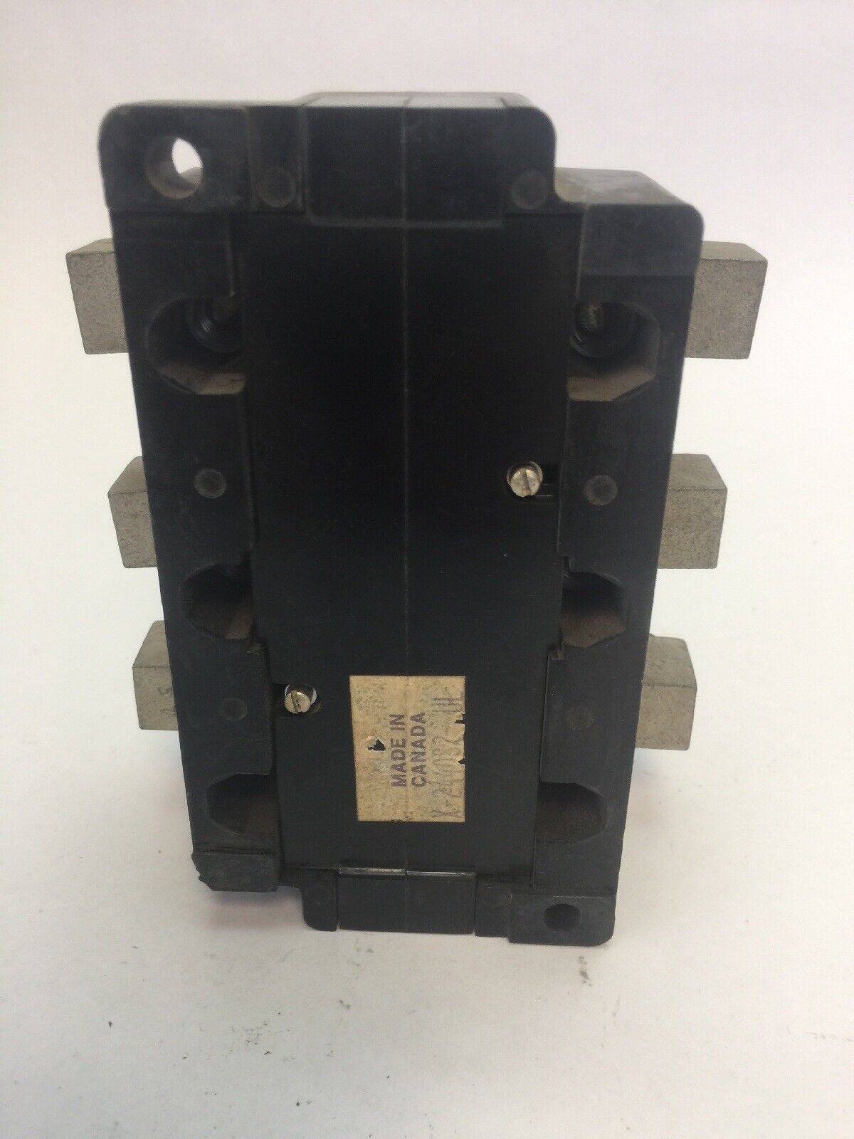 ALLEN BRADLEY 815-DOV16 OVERLOAD RELAY 600VAC SERIES K *NO HEATERS*