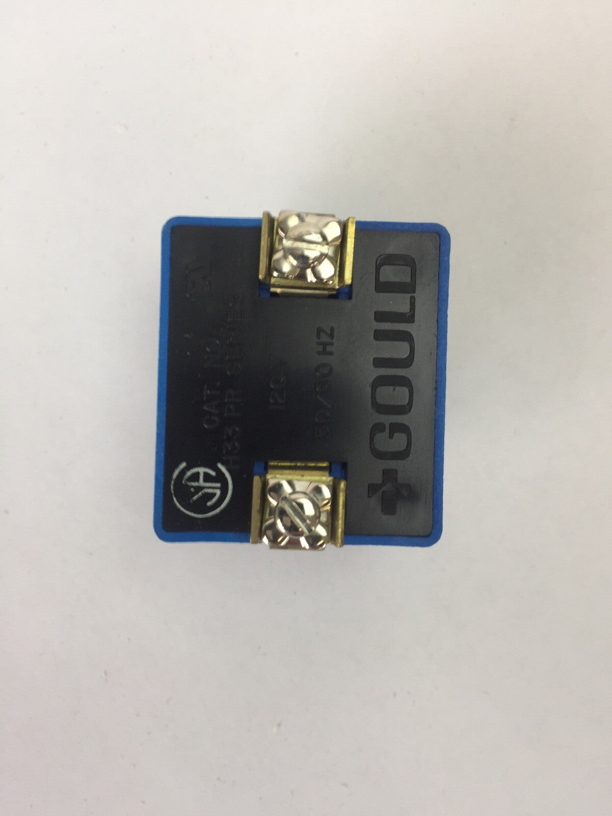 GOULD H33PR2 PILOT LIGHT BASE 120V 50/60HZ (LOT OF 3)