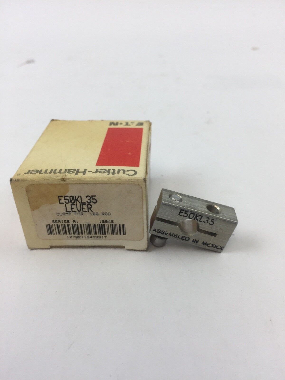 CUTLER HAMMER E50KL35 LEVER CLAMP FOR .188 ROD