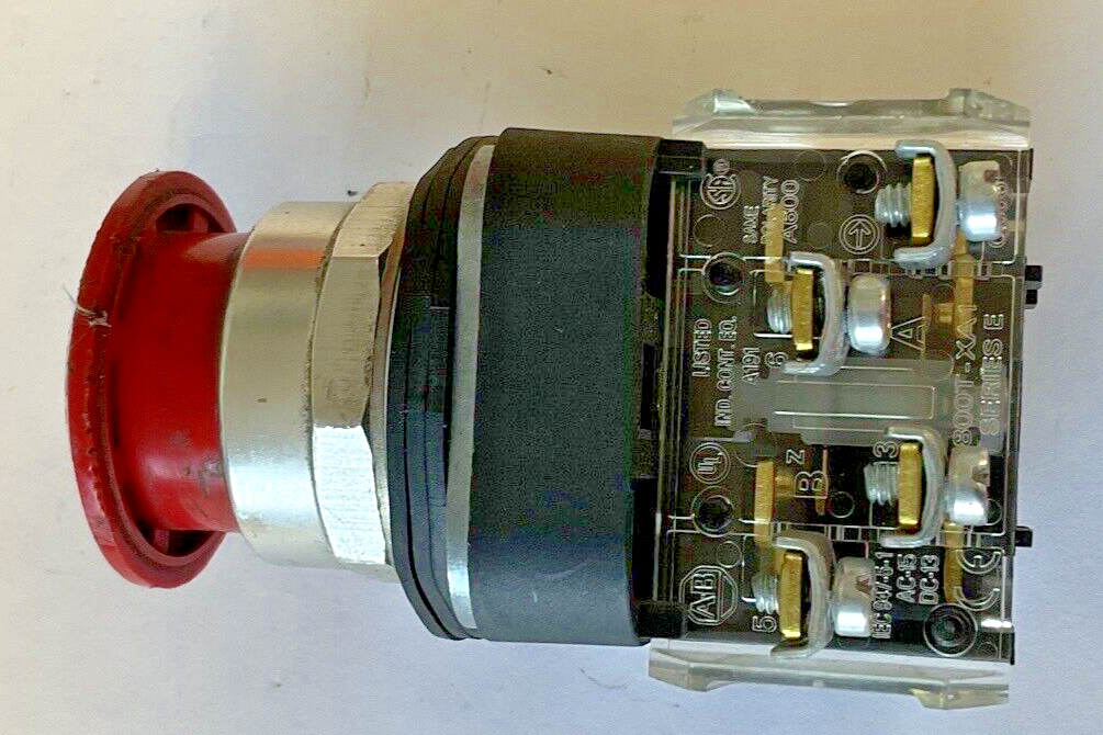 ALLEN BRADLEY 800-FX6A1 PUSH BUTTON SER.T TYPE 4/13