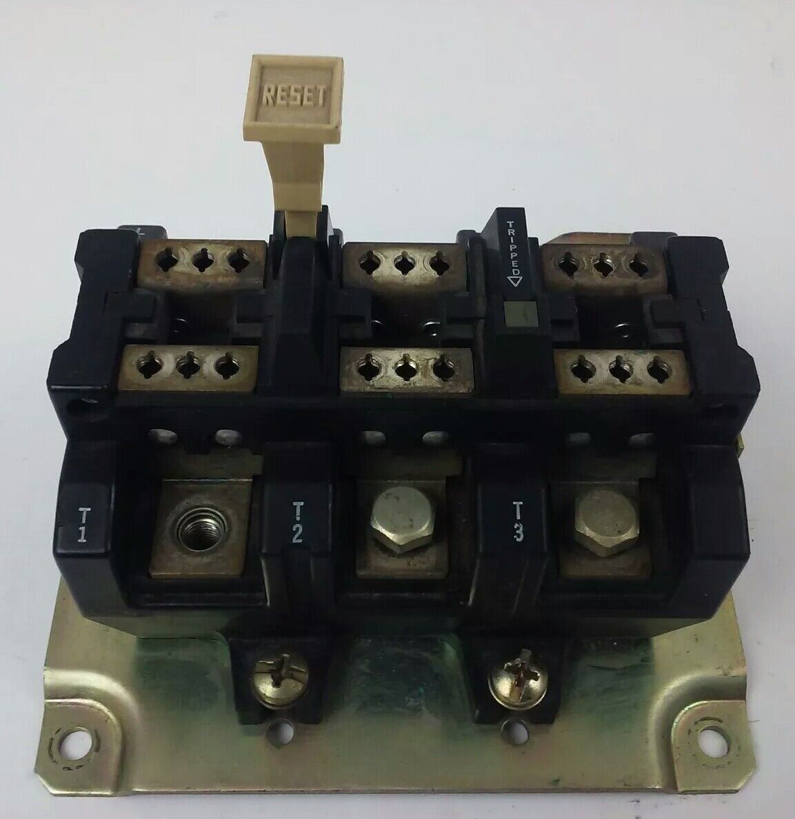 ALLEN BRADELY 592-DOV16 SERIES A OVERLOAD RELAY MISSING SCREWS, BOLTS, RELAY
