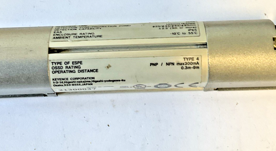 KEYENCE SL-C08H-R / SL-C08H-T TRANSMITTER AND RECIEVER 24VDC