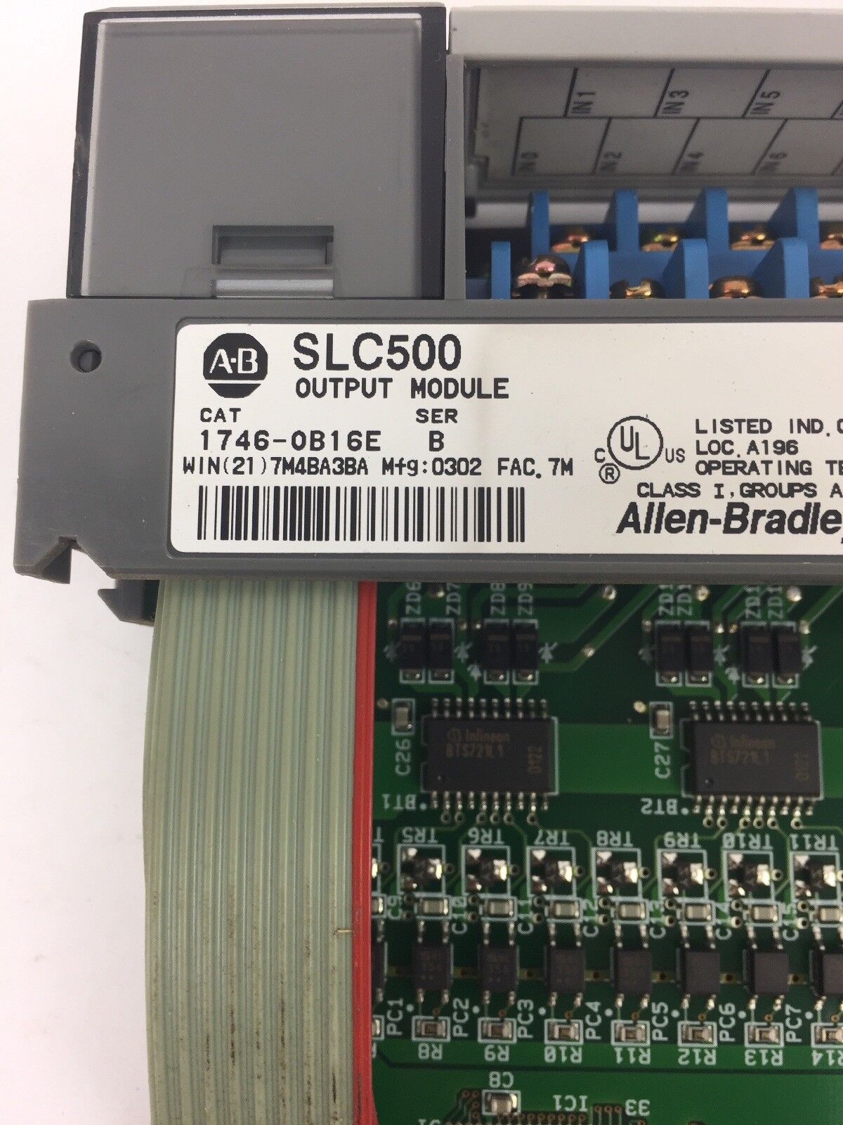 ALLEN BRADLEY 1746-0B16E OUTPUT MODULE SER B SLC500 10-30 VDC