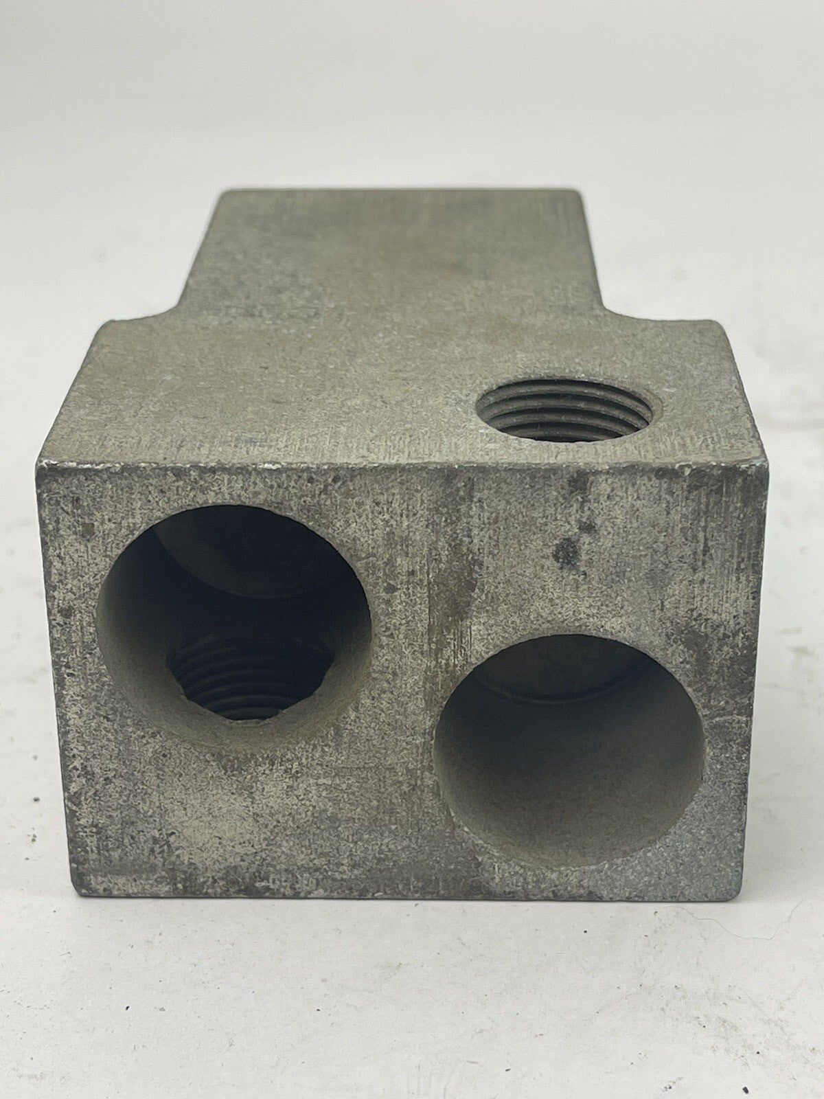 ITE / SIEMENS - TA2-K750 - BREAKER TERMINAL LUG - 600-750 MCM CU/AL