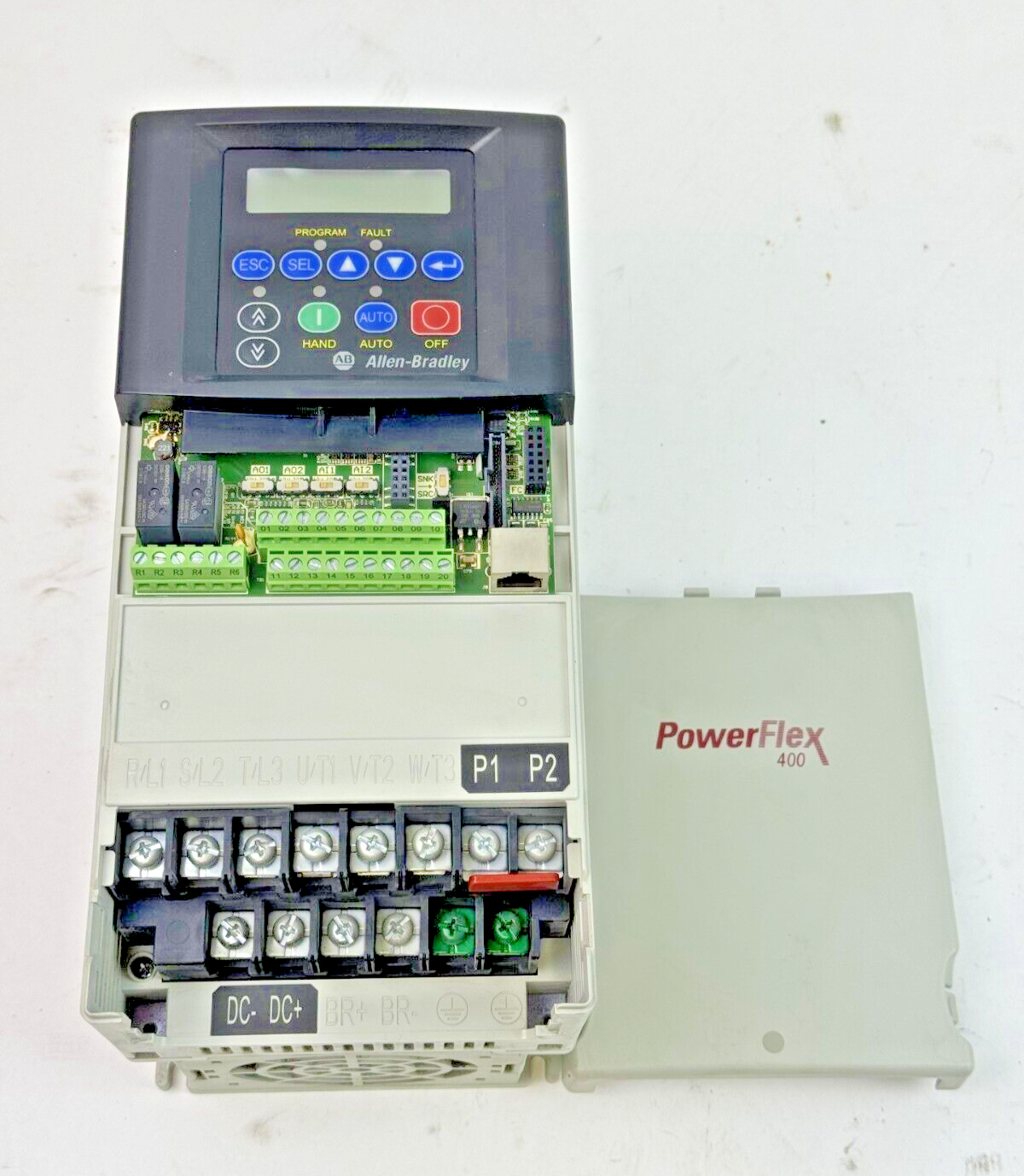 ALLEN-BRADLEY - 22C-D030N103 SER. B FRN: 8.01 -POWERFLEX 400-480VAC/20HP/31A/3PH