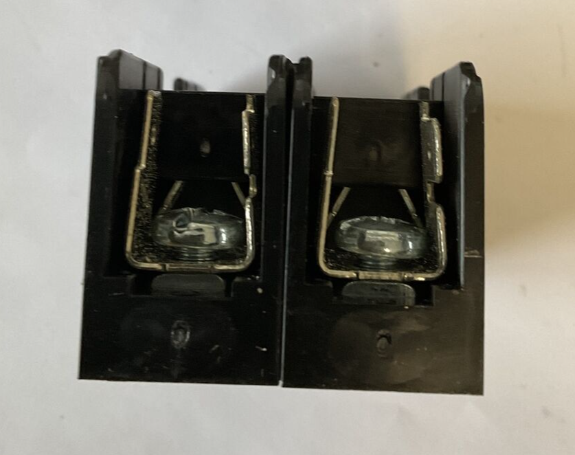 LITTLEFUSE L60030C-2SQ FUSE HOLDER 600V 30A ***LOTOF3***