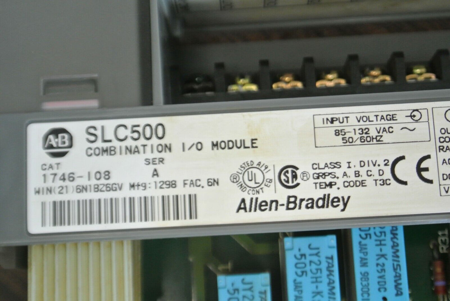 ALLEN-BRADLEY 1746-IO8 SLC500 COMBINATION I/O MODULE Ser. A