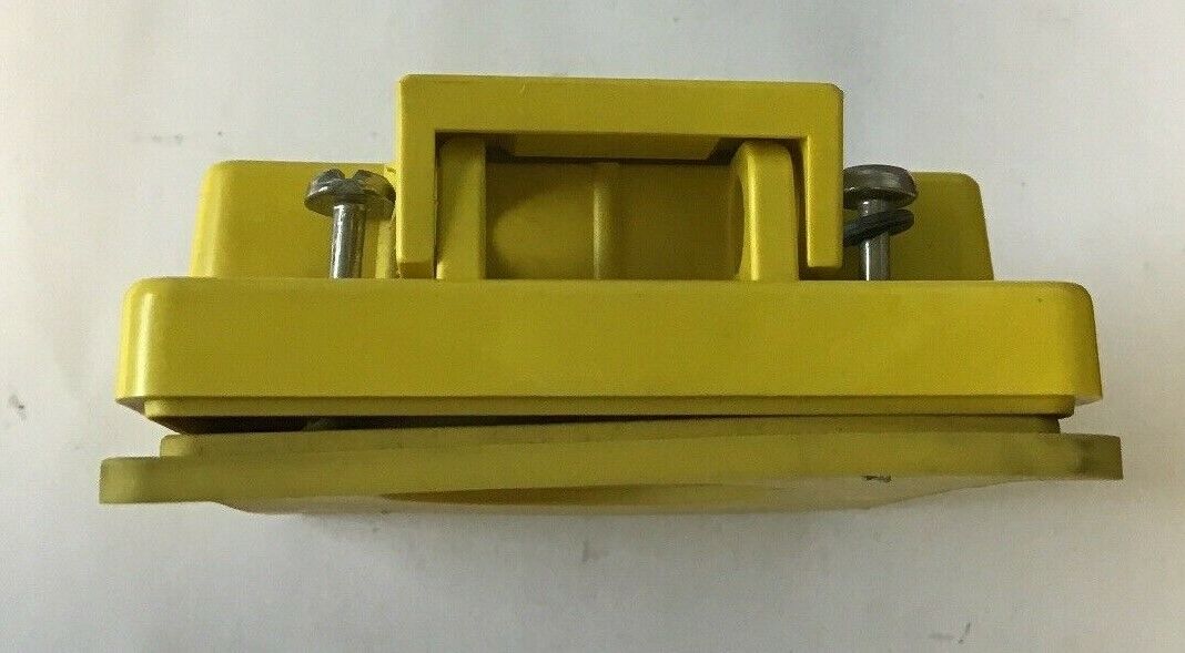 Leviton Yellow Wetguard IP66 Flip Cover Locking Receptacle