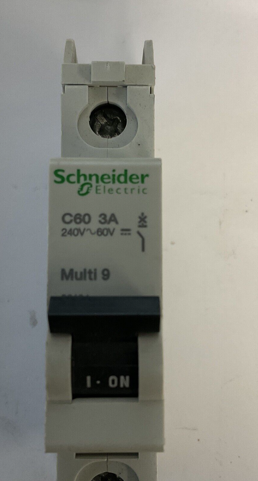 SCHNEIDER ELECTRIC C60 3A MULTI 9 CIRCUIT BREAKER 240VAC/60VDC***LOTOF3***