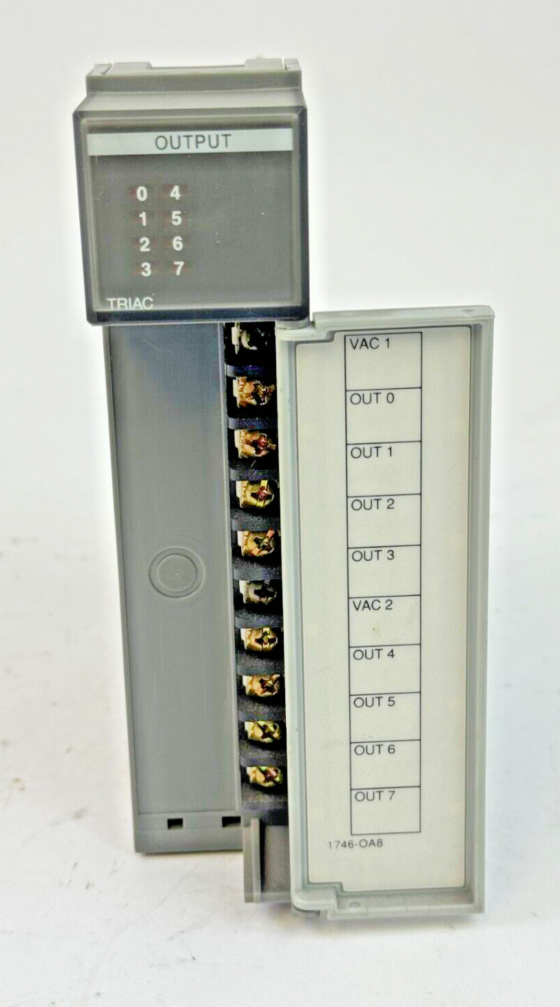ALLEN-BRADLEY - 1746-OA8 SER. B - SLC OUTPUT MODULE - 1746-0A8