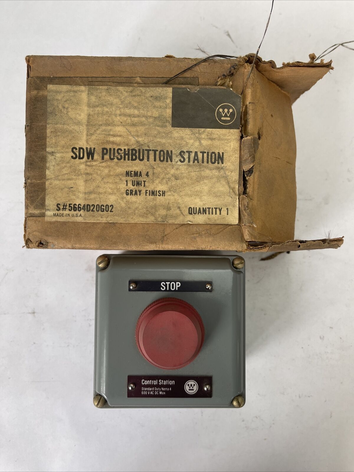 WESTINGHOUSE 5664D20G02 SDW PUSHBUTTON STATION 600V AC/DC NEMA 4 STANDARD DUTY