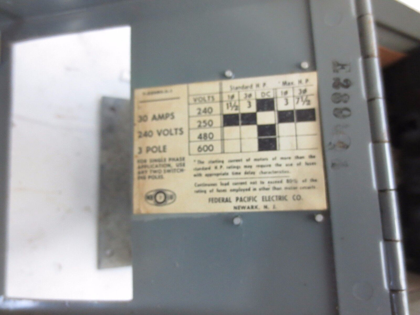 FPE / FEDERAL PACIFIC QMQB-3332 TWIN PANEL SWITCH - 240VAC, 30A, 3-POLE