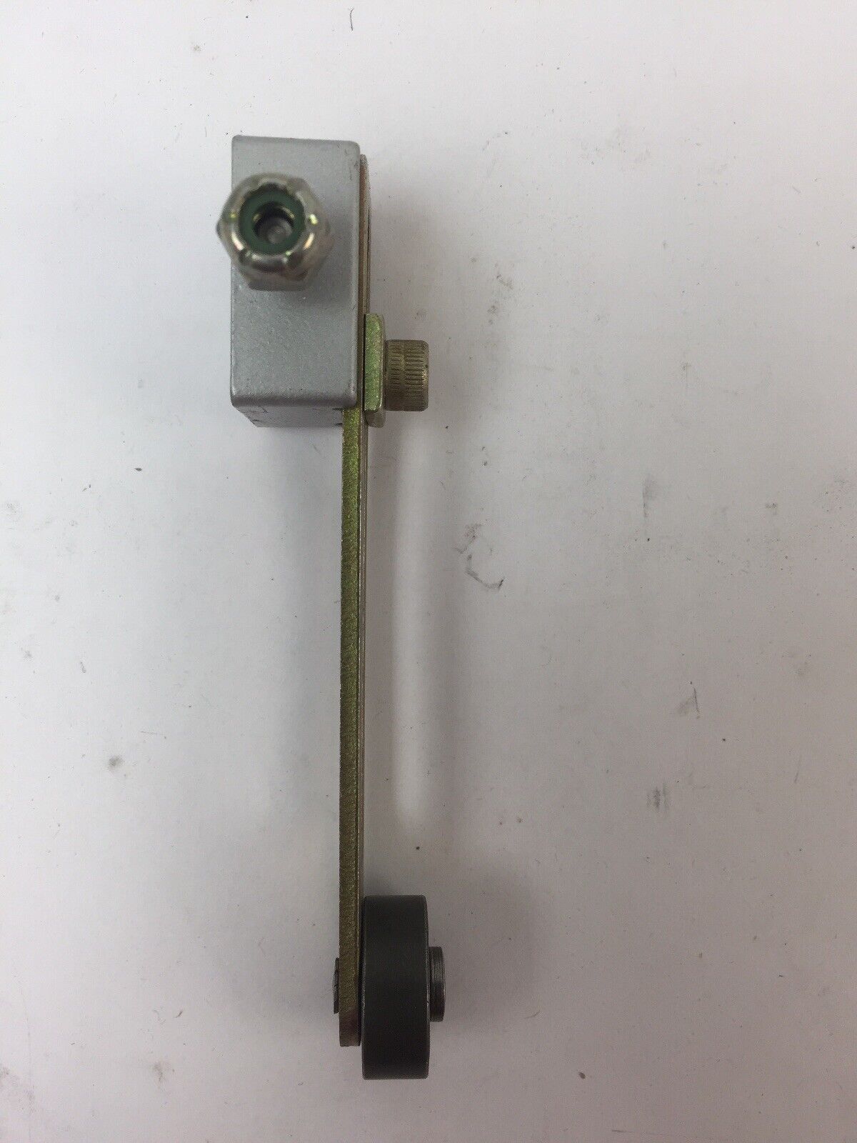 WESTINGHOUSE RRCKS RR LIMIT SWITCH ADJUSTABLE LEVER STEEL ROLLER
