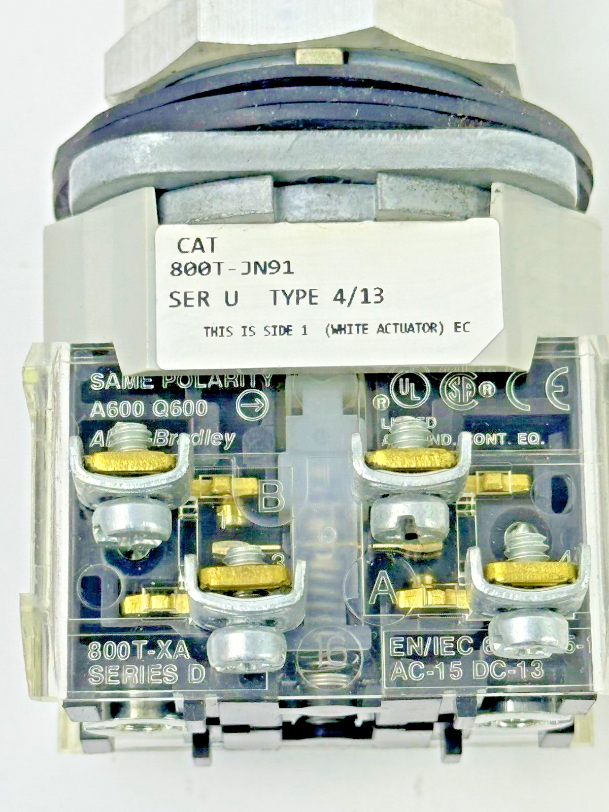 ALLEN-BRADLEY - 800T-JN91 SER. U - SELECTOR SWITCH W/ TWO 800T-XA SER. D BLOCKS