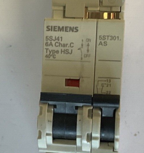 SIEMENS 5SJ4101-7HG41 CIRCUIT BREAKER 6A AUXILIARY CIRCUIT SWITCH