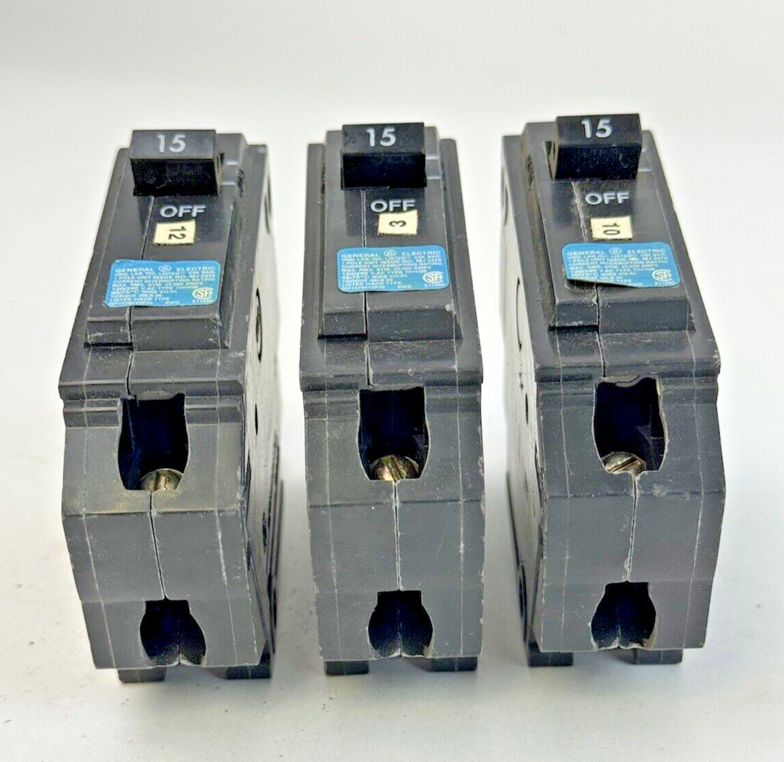 GE **LOT OF 3** THHQB1115 - CIRCUIT BREAKER - 1 POLE, 15 A, 240 VAC