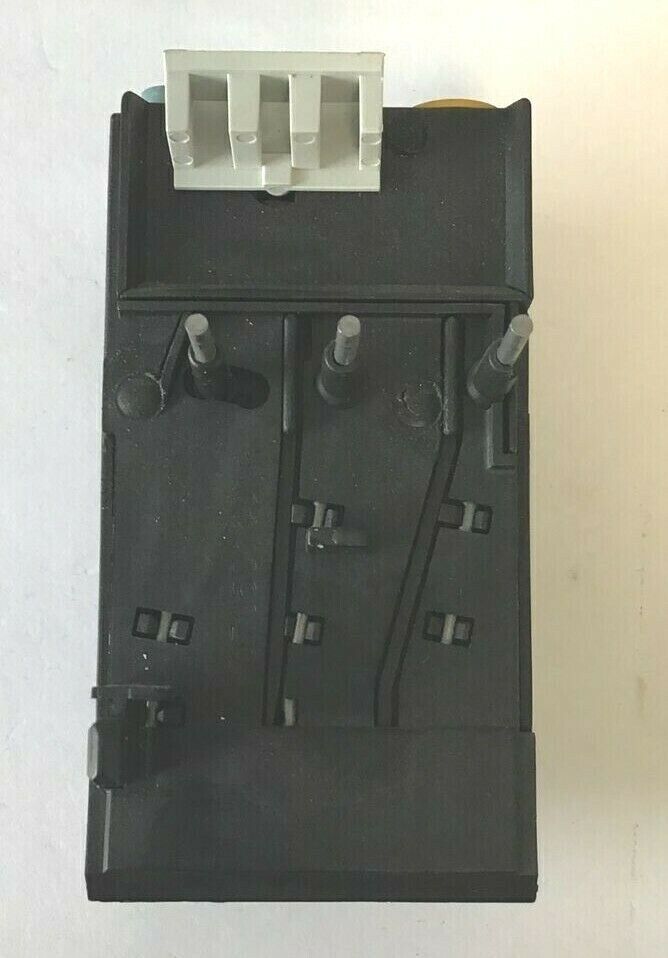 ALLEN BRADLEY 193-TAB10 OVERLOAD RELAY SER.B 690V ****LOT OF 3*****