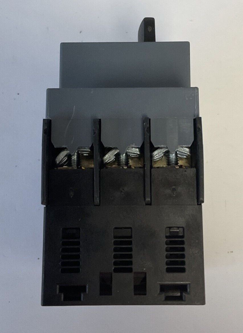 SIEMENS 3RV2021-4CA10 MANUAL MOTOR STARTER