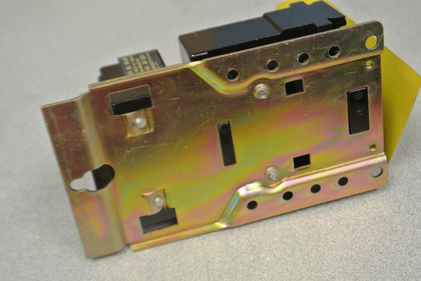ALLEN-BRADLEY 700-BR200 TYPE BR AC RELAY / 2 POLE / 110V / 2 N.O. / NEW SURPLUS