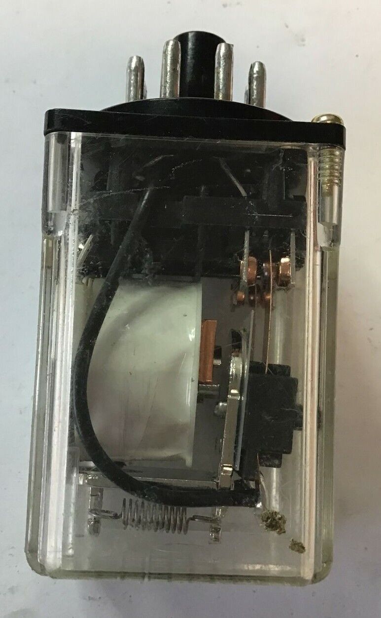 SONG CHUAN TYPE-703XB RELAY 250VAC 28VDC 10A ***LOTOF6***