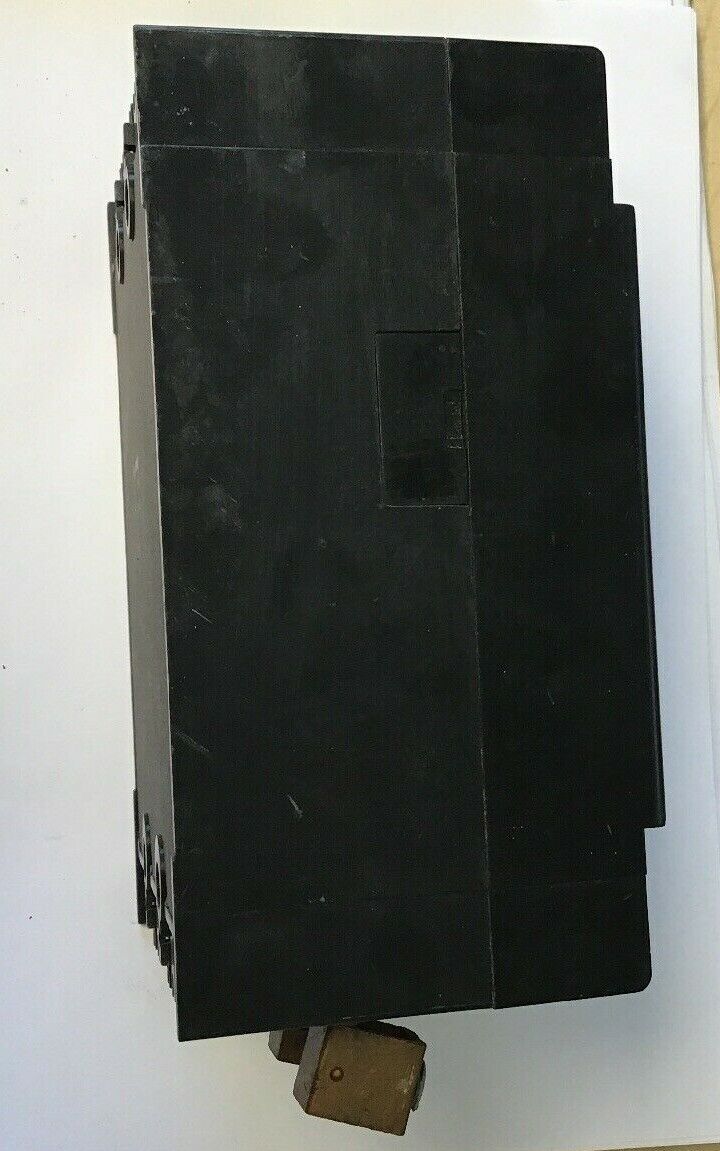 MITSUBISHI NF 100-S CIRCUIT BREAKER 50AMP 550VAC/250VDC 3POLE