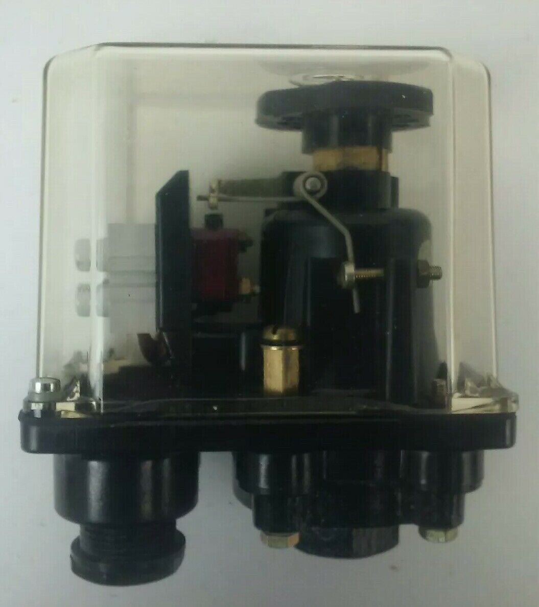 DRUCKWACHTER KLOCKNER MOELLER MCS8 PRESSURE SWITCH 380V 10A, 125V 18KW, 220V