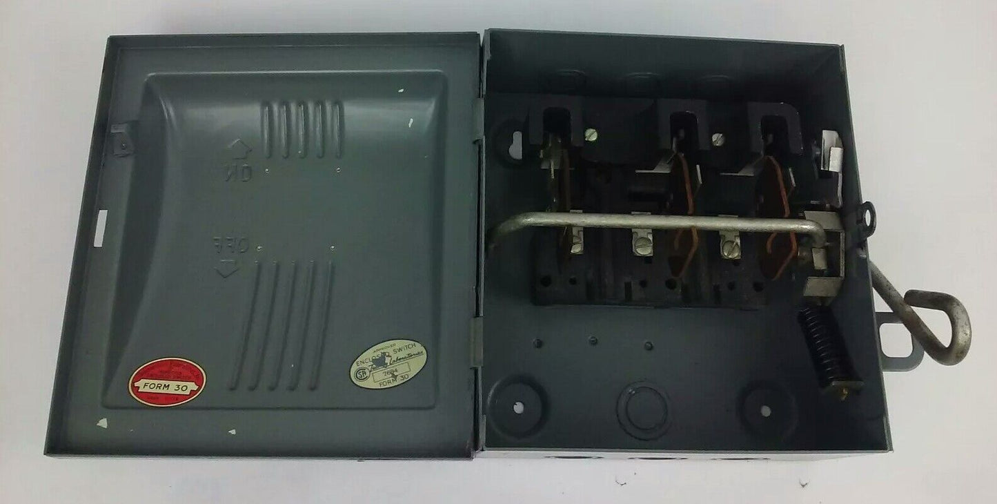 WESTINGHOUSE CAU-321 SAFETY SWITCH, 30A, 240V, STD HP 7.5 AC, 3P, TYPE ND, NEW