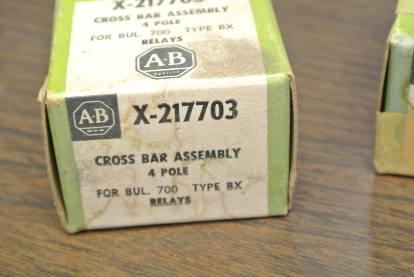 ALLEN-BRADLEY X-217703 TYPE BX RELAY CROSS BAR ASSEMBLY / 4-POLE / NEW SURPLUS