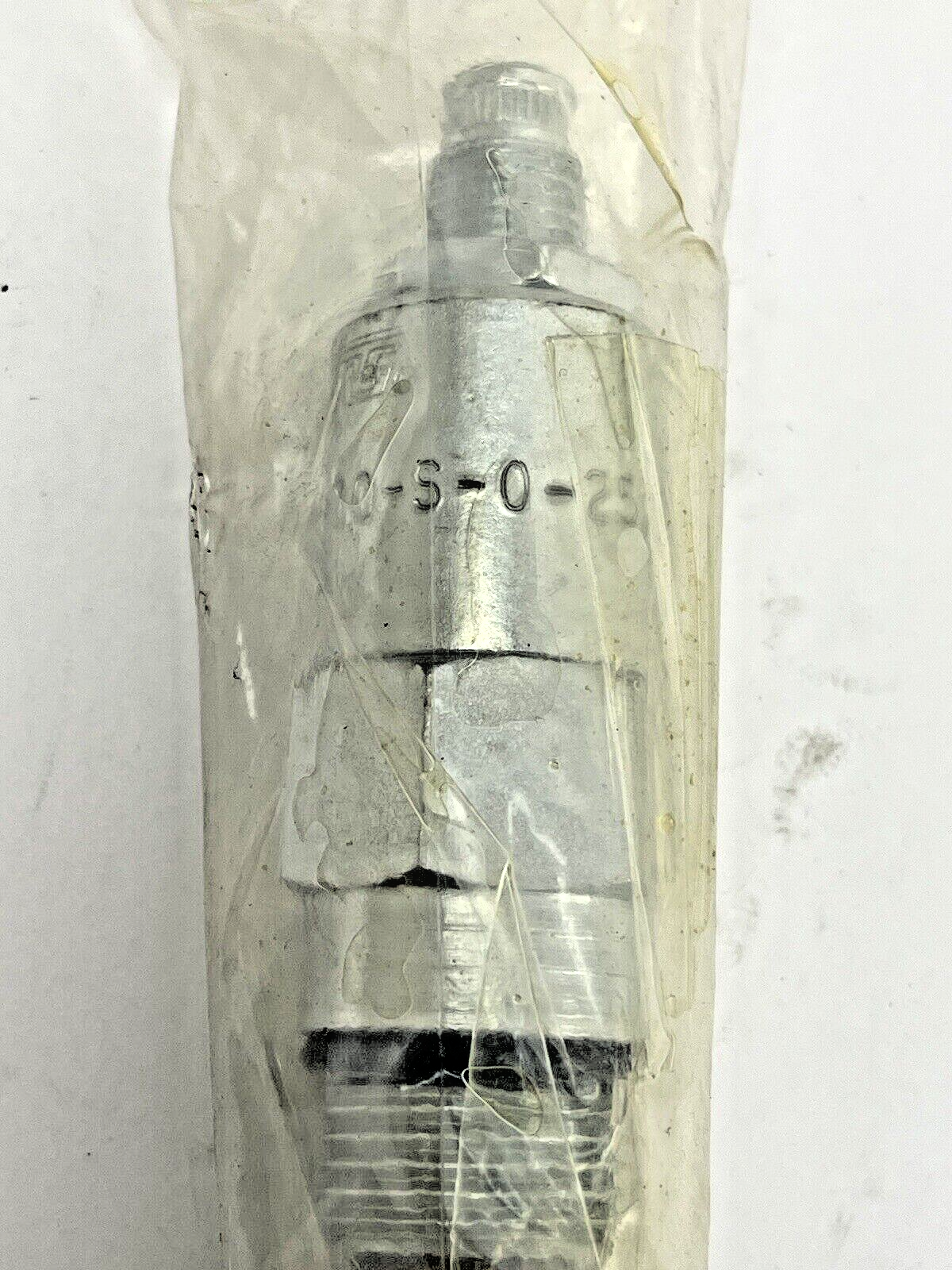 VICKERS - RV8-10-S-O-25/18 - SCREW IN CARTRIDGE VALVE - EATON VICKERS