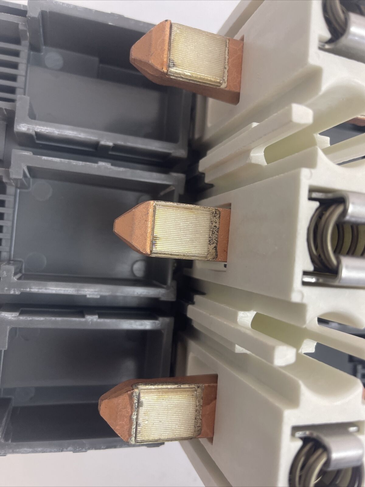 ABB AF400-30 CONTACTOR 600V 400HP 3PH 3POLE 550A COIL 100-250VDC