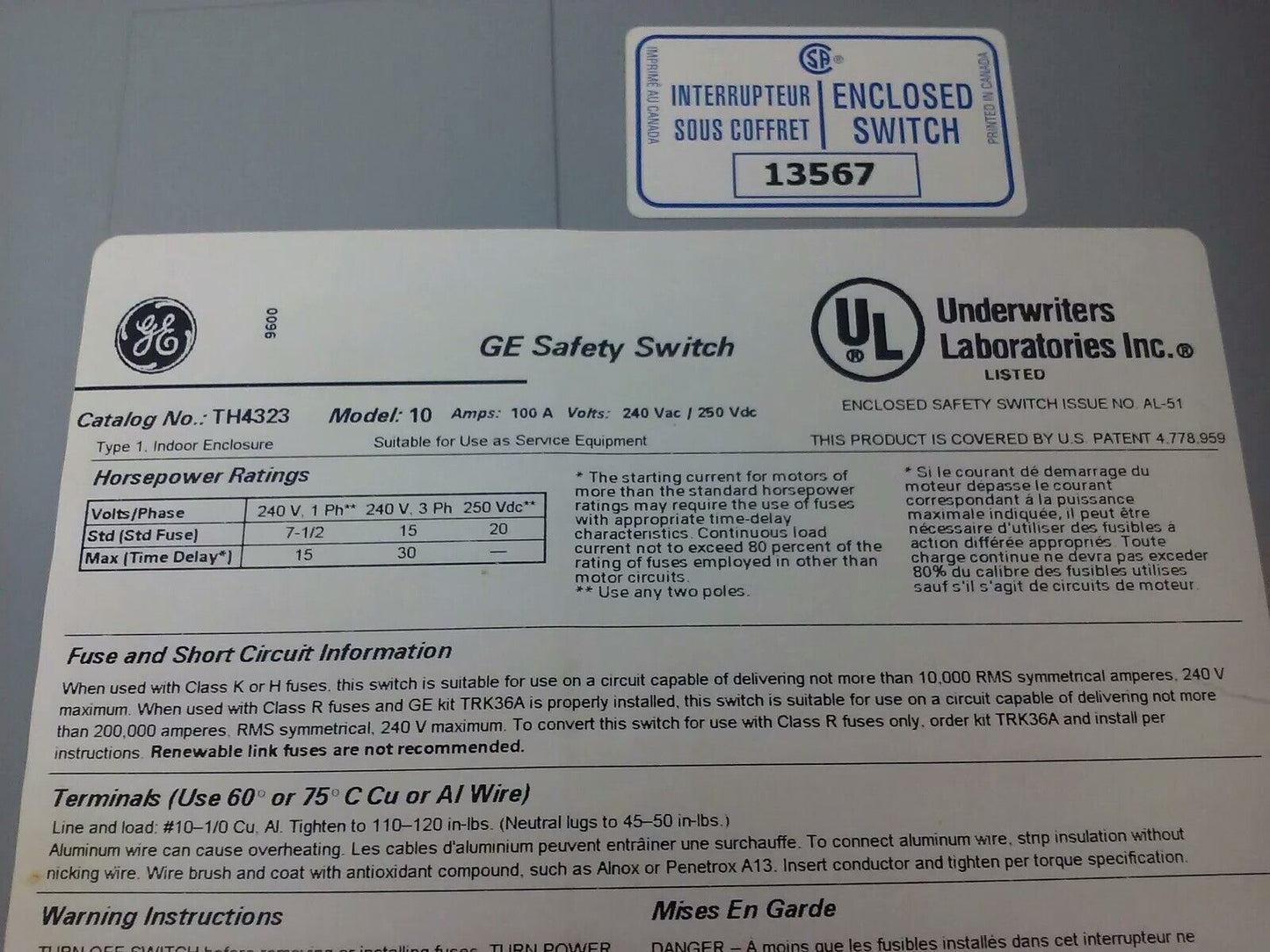 GE TH4323 MODEL 10 HD DISCONNECT SWITCH 100A, 240VAC/250VDC, 3PH, 30HP, FUSIBLE
