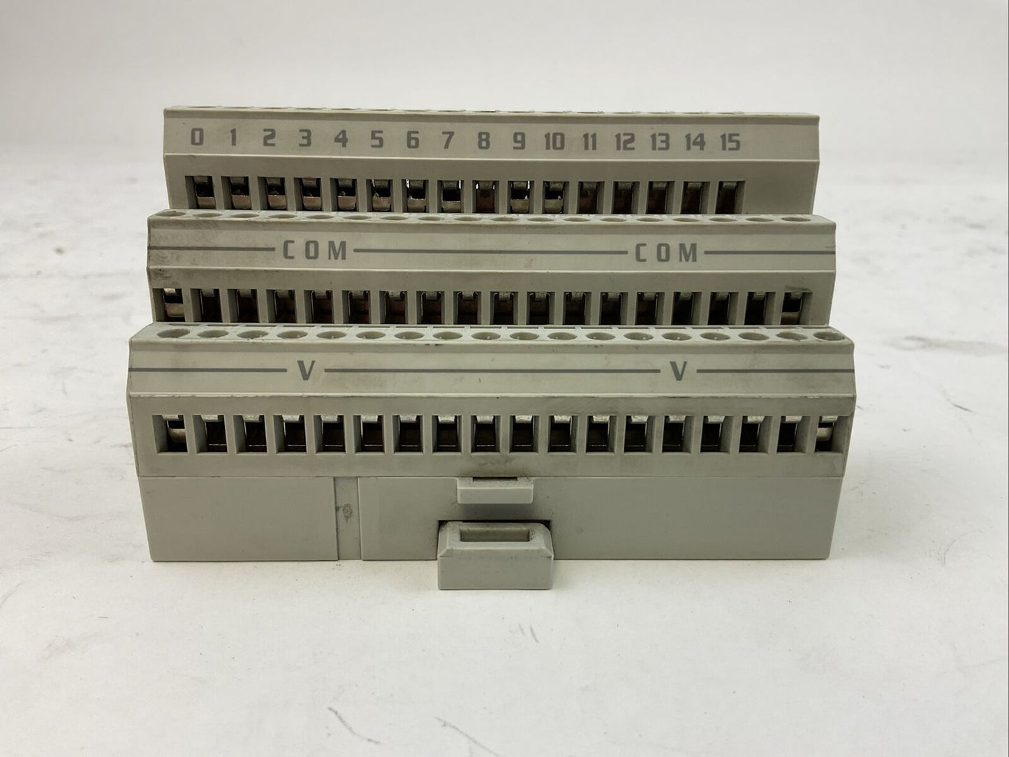 ALLEN BRADLEY 1794-TB3 TERMINAL BASE SER A