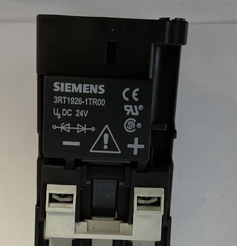 SIEMENS 3RT102-1B..0 W/3RH1921-1FA22 CONTACTOR 50/60HZ 600VAC W/3RT1926-1TR00
