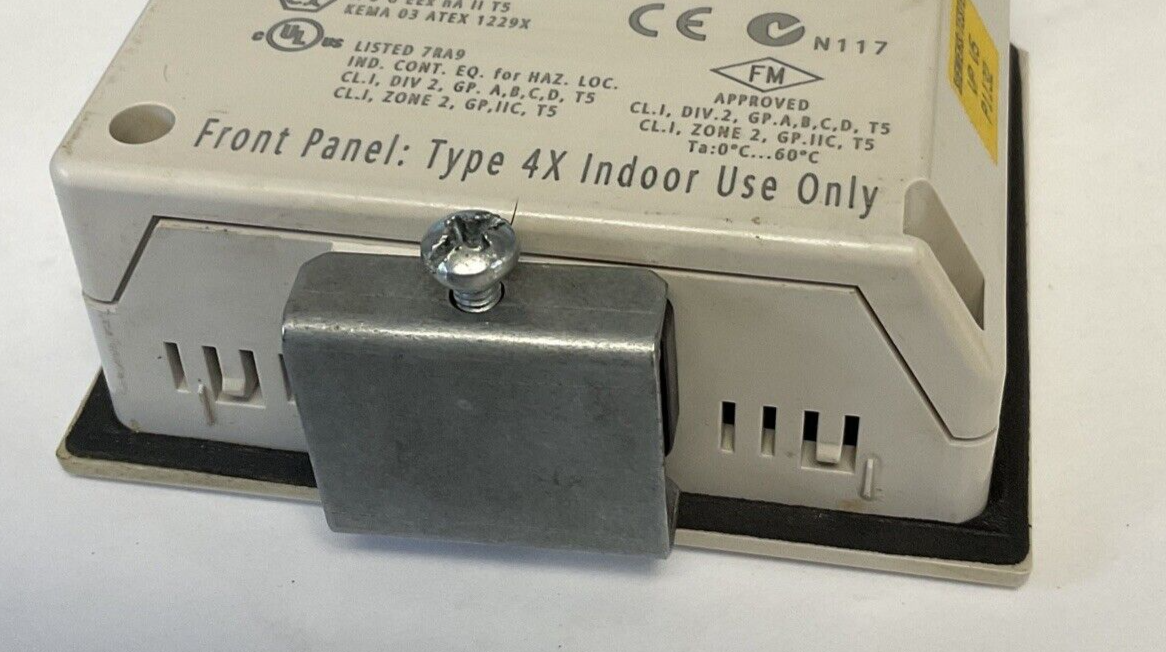 SIEMENS SIMATIC S7 TD100C 1P 6ESY 272-1BA10-0YA0 DISPLAY V1.00 24VDC