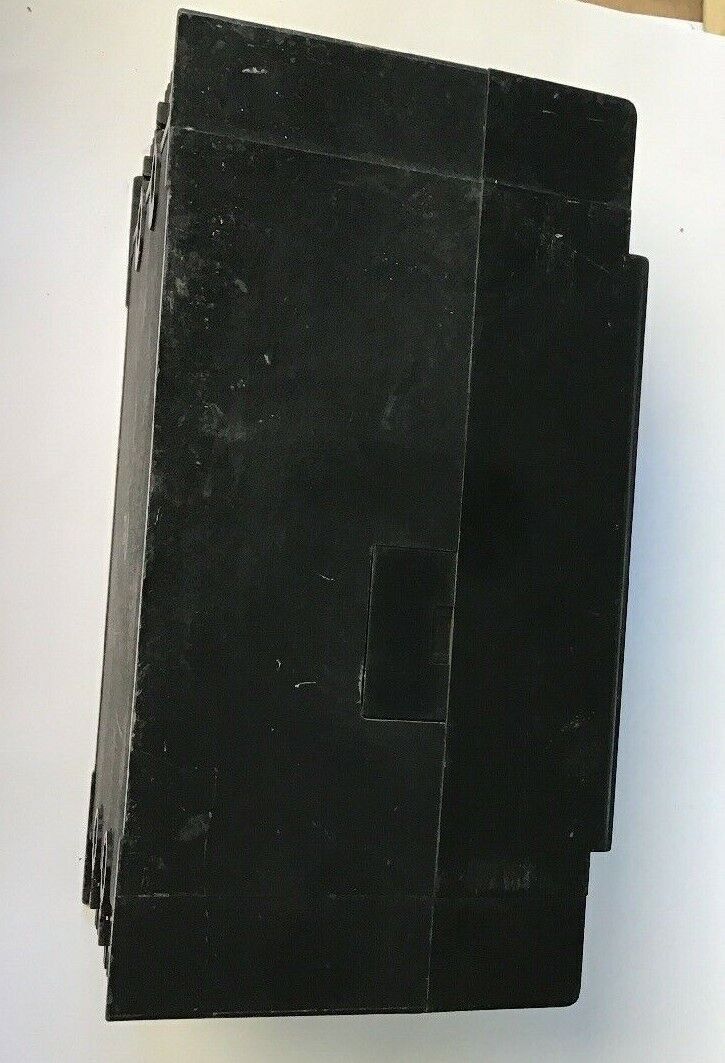 MITSUBISHI NF 100-S CIRCUIT BREAKER 30AMP 600VAC/250VDC 3POLE