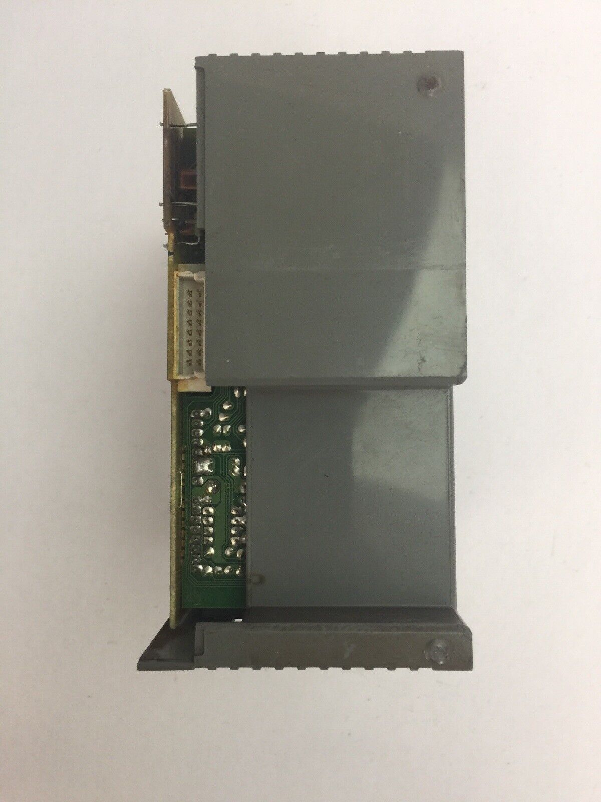 ALLEN BRADLEY 1746-P2 SER.C SLC 500 POWER SUPPLY 85-132VAC/170-265VAC 5A@5VDC
