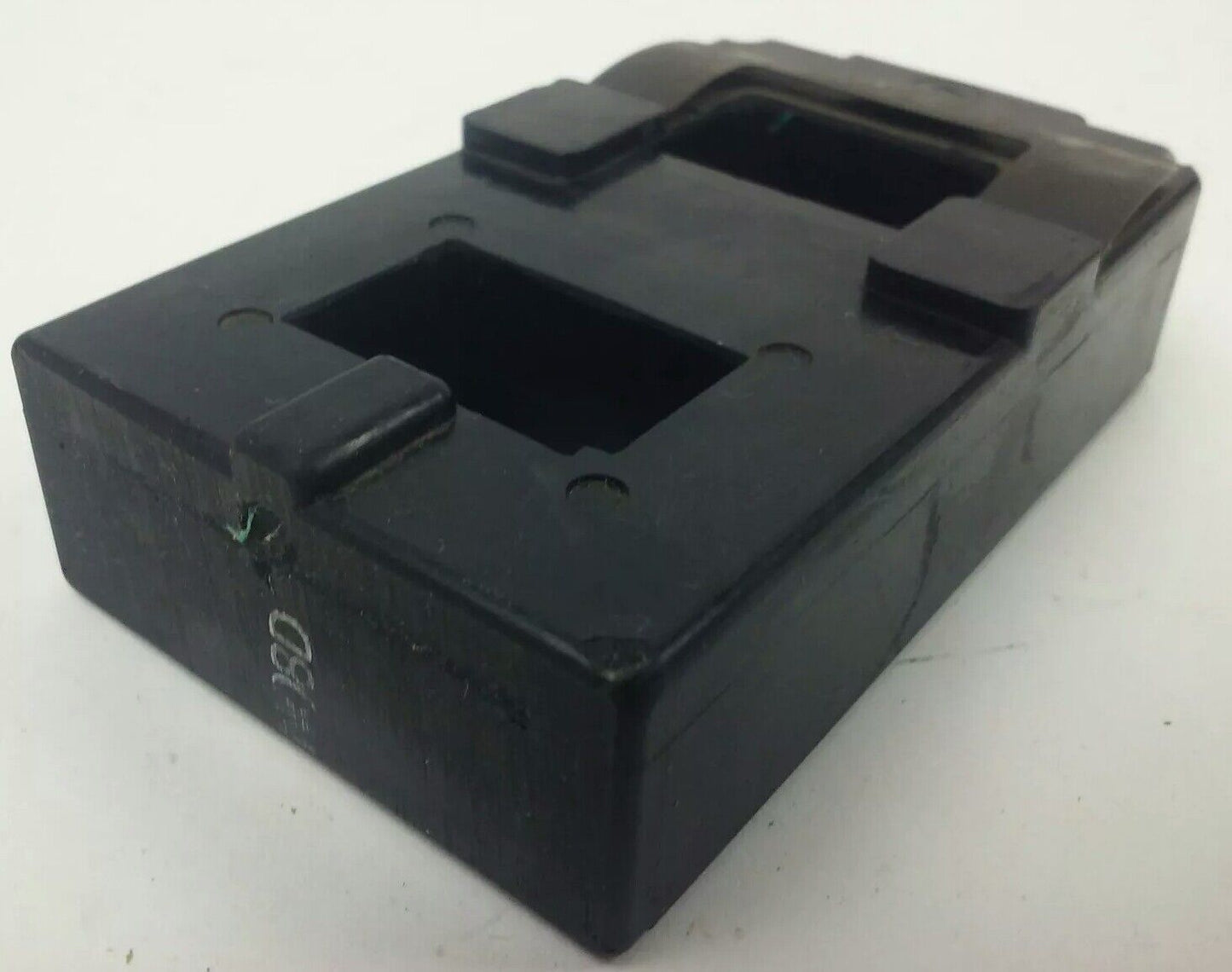 ALLEN BRADLEY 71A16, COIL, 550V @ 60HZ, RENEWAL PARTS, MISSING SCREWS