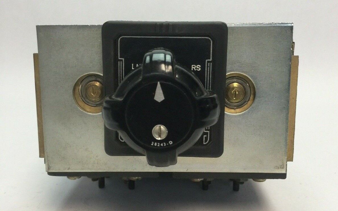 WESTINGHOUSE 503A805G01 TYPE W SWITCH 600 VOLTS 20 AMPERES