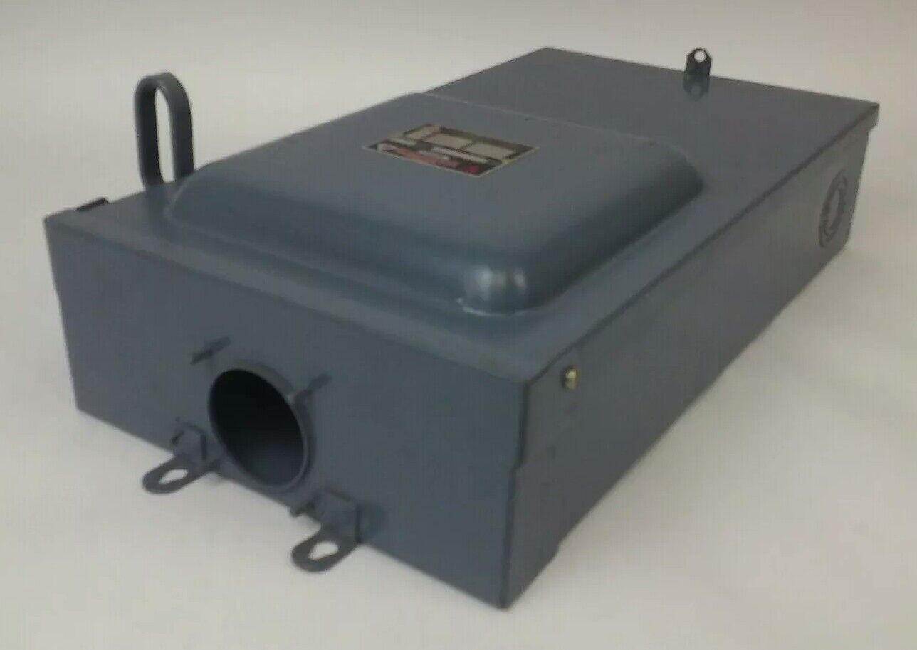 WADSWORTH 07813B FUSIBLE SAFETY SWITCH 3P 125-250V 240VAC 100A 15HP RAINTIGHT