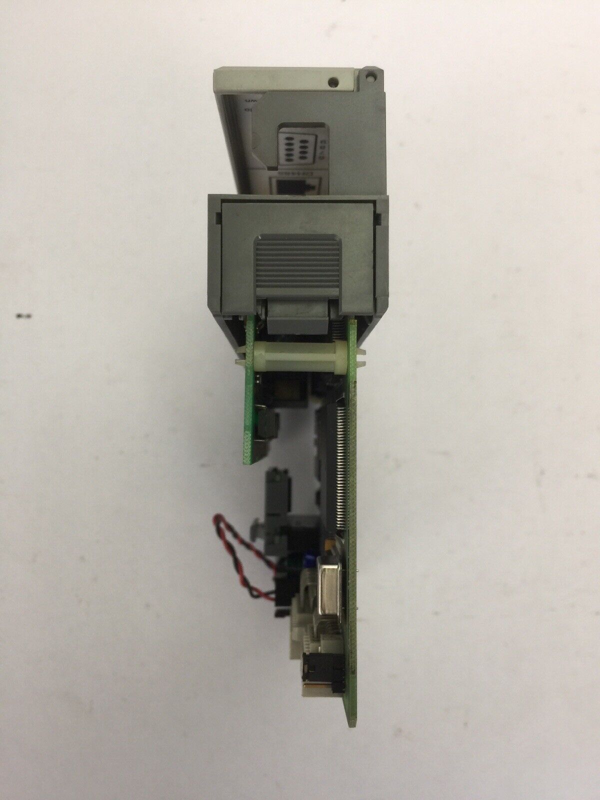 ALLEN BRADLEY 1747-L532 PROCESSOR UNIT 24VDC SER D PROC REV 4 1747-OS302 SER B