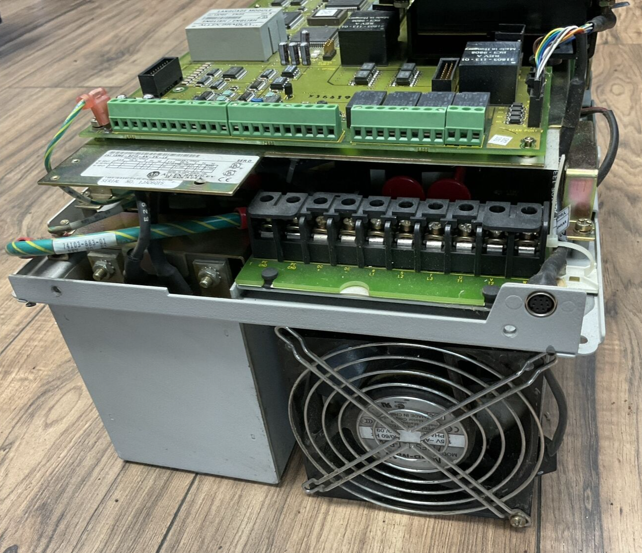 ALLEN BRADLEY 1336E-B015-AN-EN-L6 AC DRIVE OUTPUT 22KVA 0-460VAC 1201-HJ2 FRN