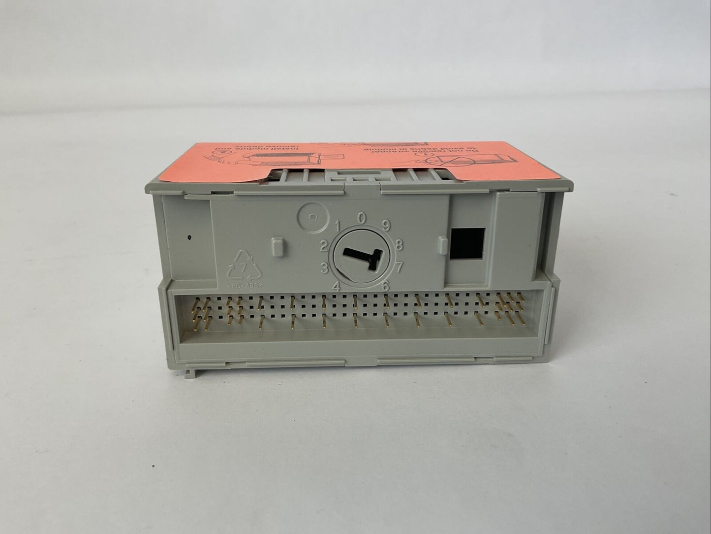 ALLEN BRADLEY 1794-OB8EP SER A FLEX 8 POINT DIGITAL OUTPUT MODULE