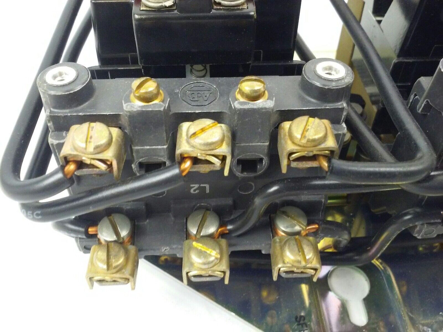 ALLEN BRADLEY 715X-AOD3000 SER. L, TWO SPEED STARTER,SIZE 0,3PH, 575V, 120V COIL