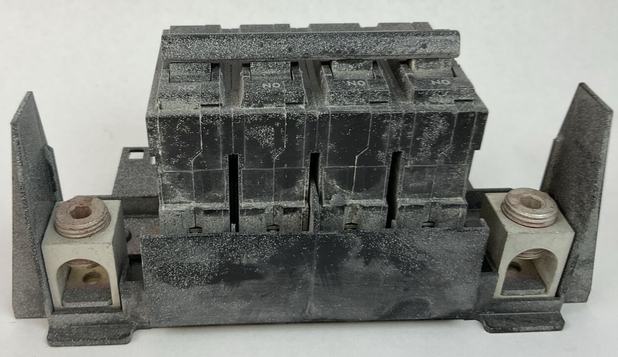GE THQMV225 BOLT-ON CIRCUIT BREAKER 2POLE 225AMP 120/240VAC