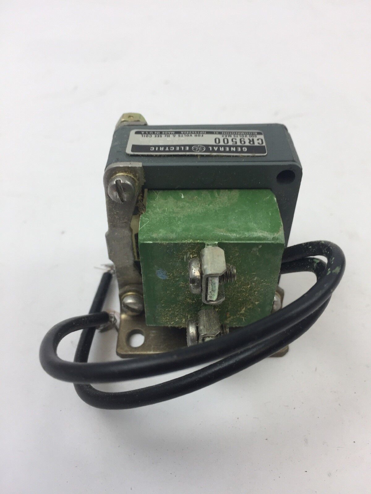 GE CR9500A101B6A SOLENOID 115V 50HZ PULL TYPE RIGHT MTG