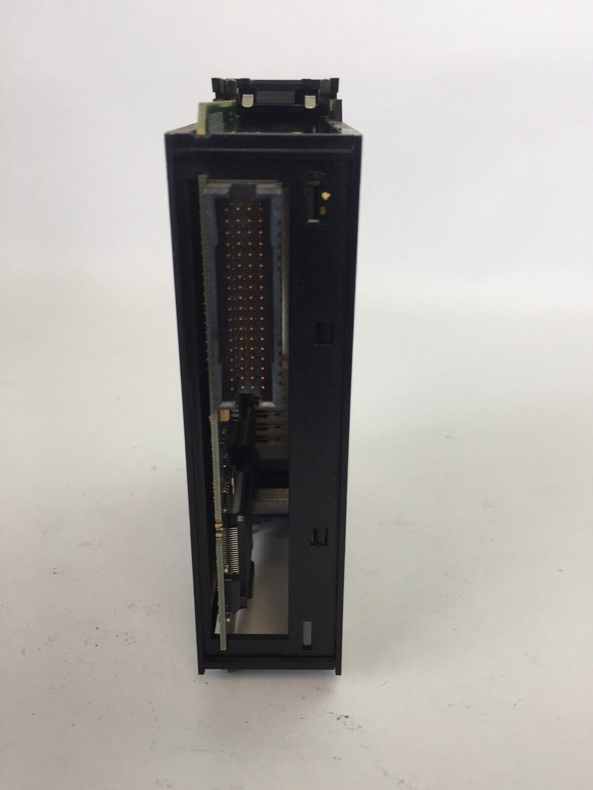 ALLEN BRADLEY 1756-DNB DEVICENET COMMUNICATION MODULE SER B CAT REV A02 F/W REV